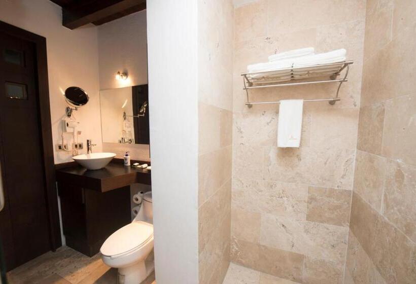 Люкс Повышенной Комфортности, Colombe Hotel Boutique