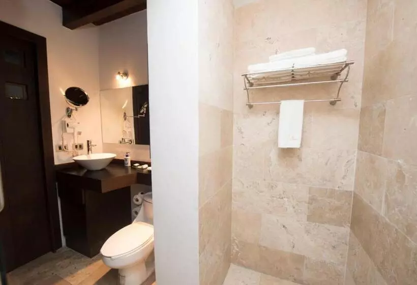 デラックススイート, Colombe Hotel Boutique