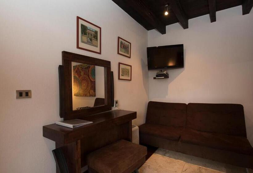 デラックススイート, Colombe Hotel Boutique