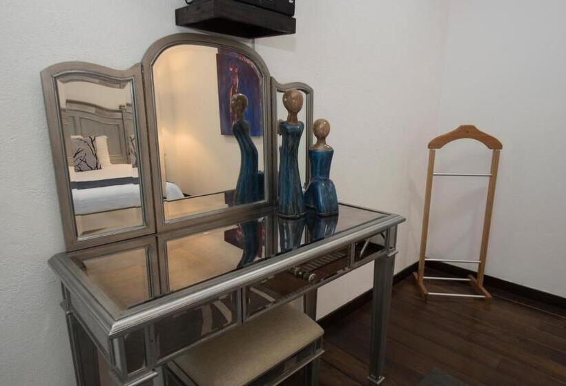 デラックススイート, Colombe Hotel Boutique