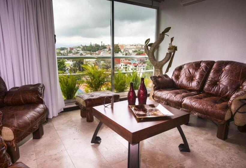 Люкс Повышенной Комфортности, Colombe Hotel Boutique