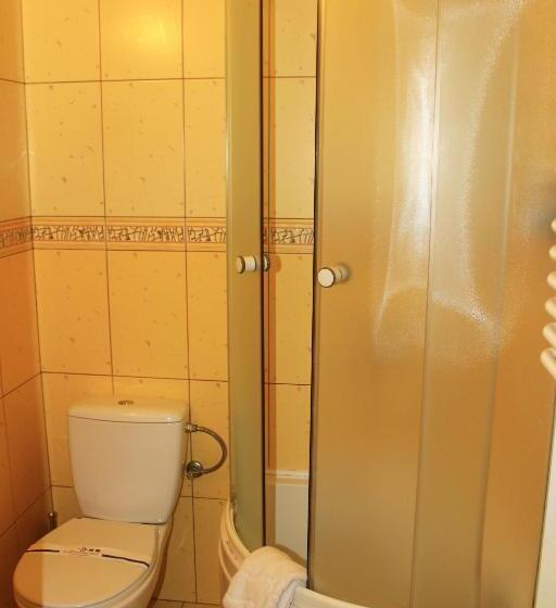 غرفة قياسية, Argo