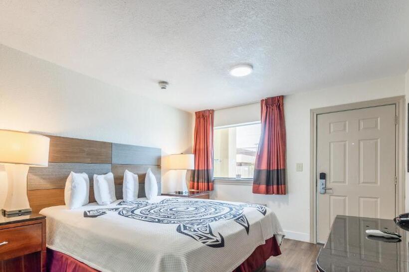 חדר סטנדרט עם מיטת קינג, Motel 6 Galveston, Tx Seawall