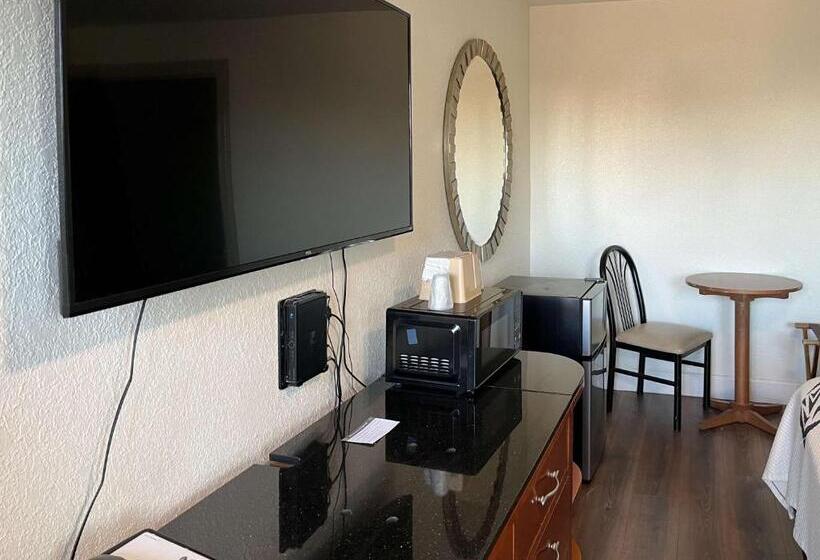 חדר סטנדרט עם מיטת קינג, Motel 6 Galveston, Tx Seawall