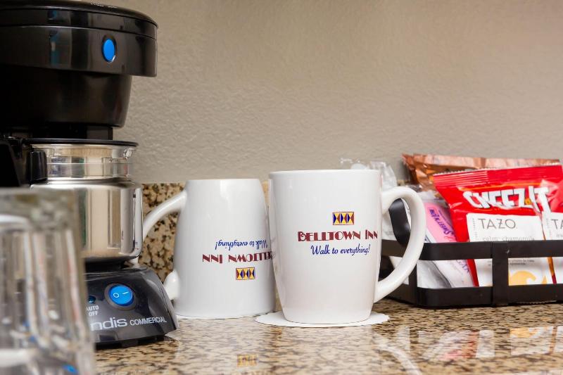 스탠다드 룸 킹사이즈 침대, Belltown Inn