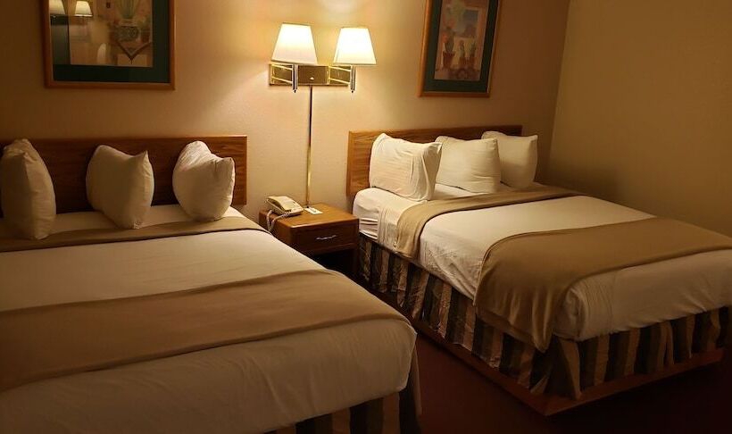 غرفه قياسيه سريرين مزدوجين, Cozy Inn