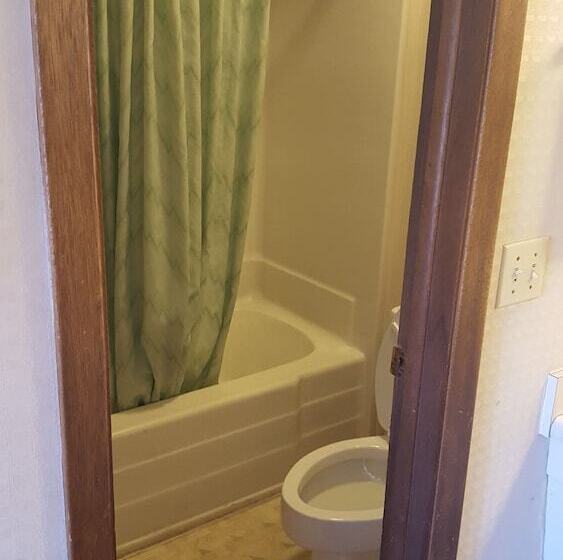 غرفة قياسية, Cozy Inn