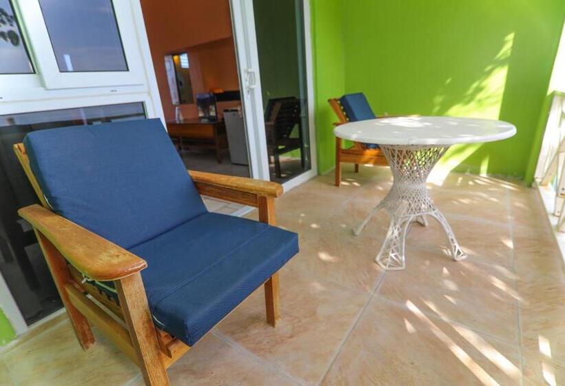 اتاق لوکس, Home Sweet Home Resort