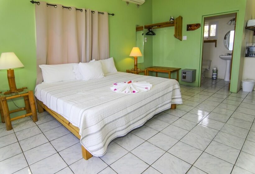 سوییت با چشمانداز دریا, Home Sweet Home Resort