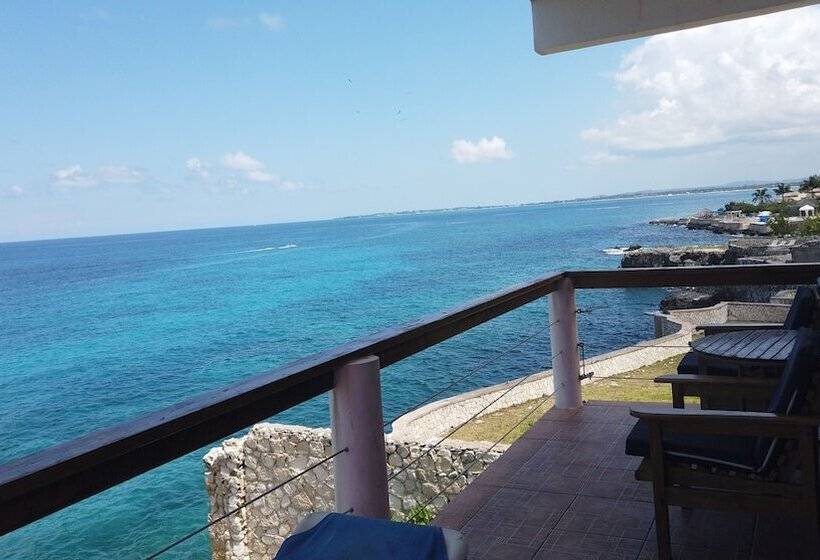 سوییت با چشمانداز دریا, Home Sweet Home Resort