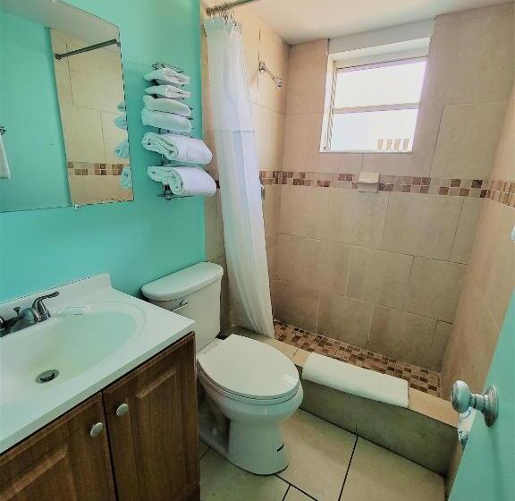 Номер Стандарт, Looe Key Reef Resort And Dive Center