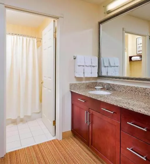Sviitti, Residence Inn By Marriott Peoria