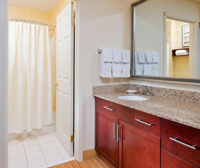 جناح, Residence Inn By Marriott Peoria