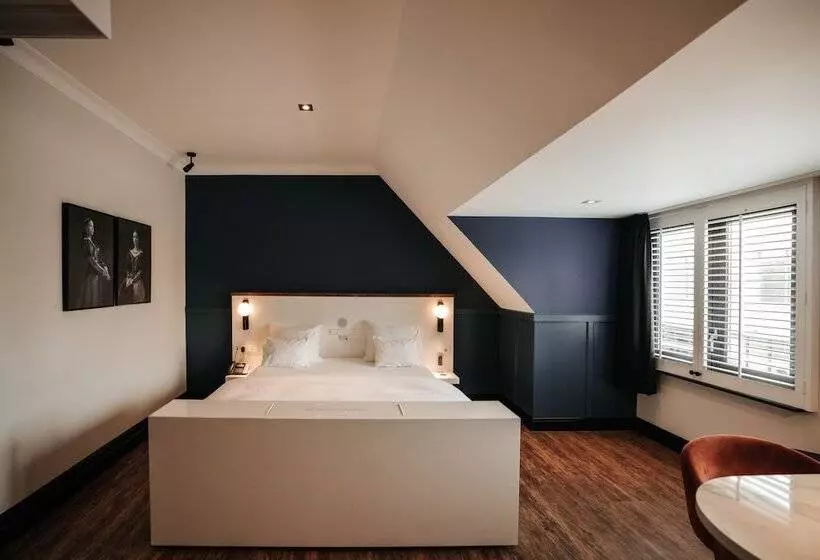 ジュニアスイート, & Spa Savarin   Rijswijk, The Hague