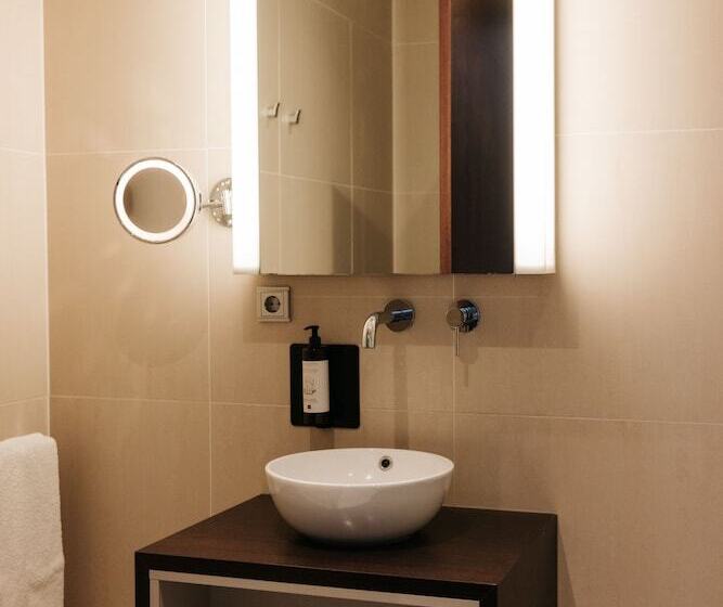 Номер Executive, & Spa Savarin   Rijswijk, The Hague