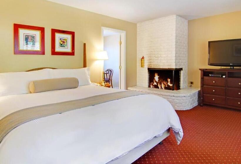 جناح سوبيريور, Svendsgaard's Inn