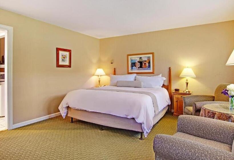 جناح سرير كينج, Svendsgaard's Inn