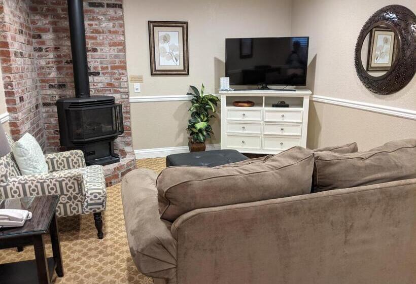 جناح ديلوكس, Svendsgaard's Inn