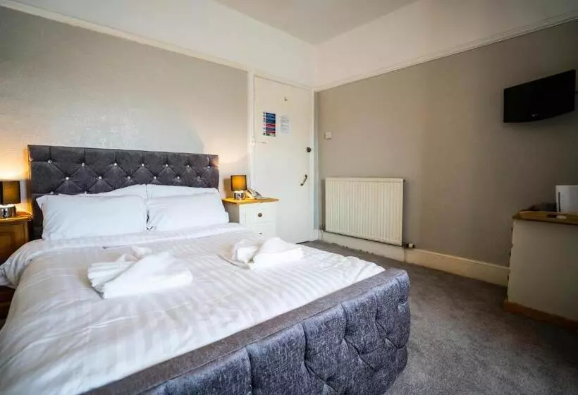 Standard Room, The Central