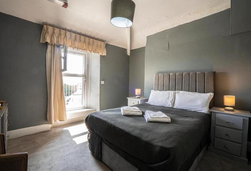 标准间, The Central