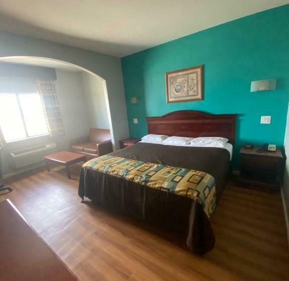 اتاق استاندارد با تخت بزرگ, Tropicana Inn And Suites