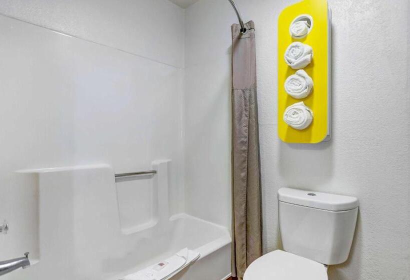 غرفة ديلوكس, Motel 6moriarty, Nm