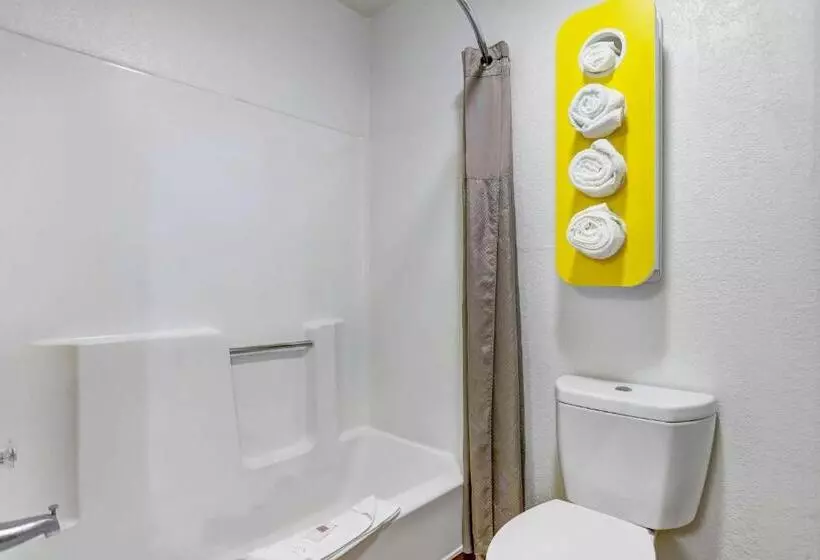 デラックスルーム, Motel 6moriarty, Nm