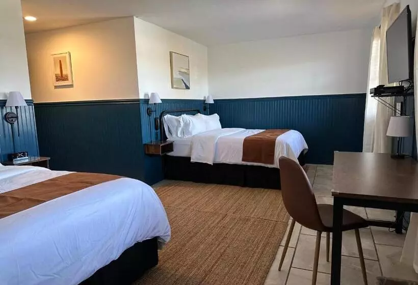 ２ダブルベッドのスタンダードルーム, Budget Host East End Hotel In Riverhead