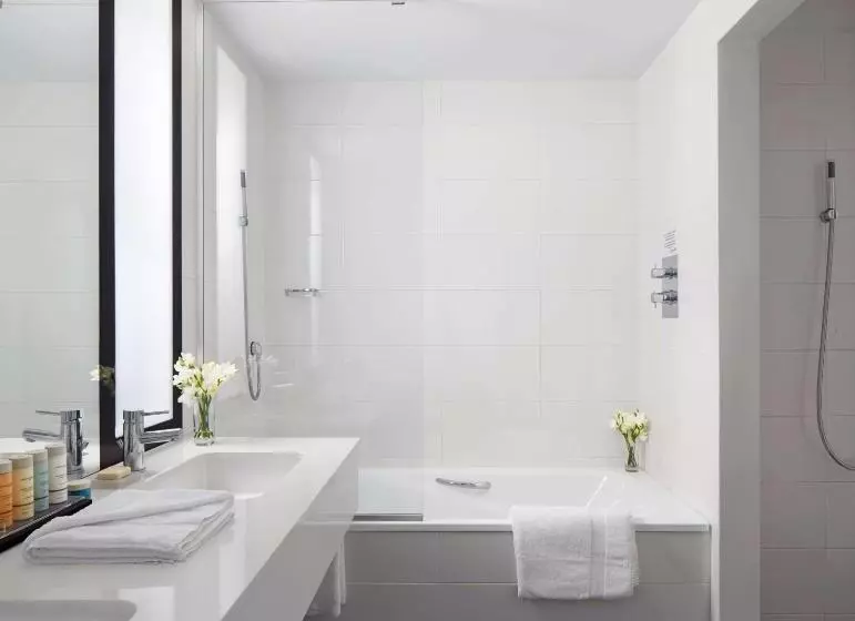 景色の見えるスーペリアルーム, Radisson Blu Hotel East Midlands Airport