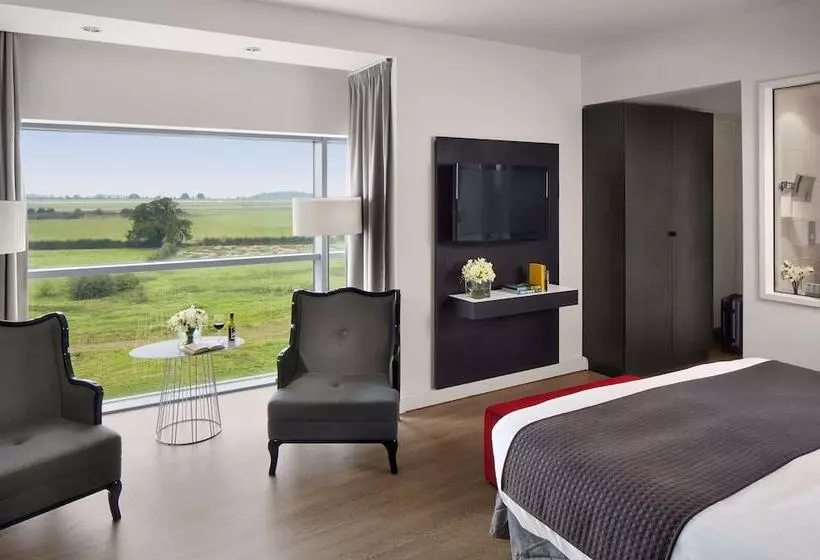プレミアムルーム, Radisson Blu Hotel East Midlands Airport