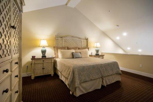 غرفة قياسية سرير كينج, Oceano Hotel And Spa Half Moon Bay Harbor