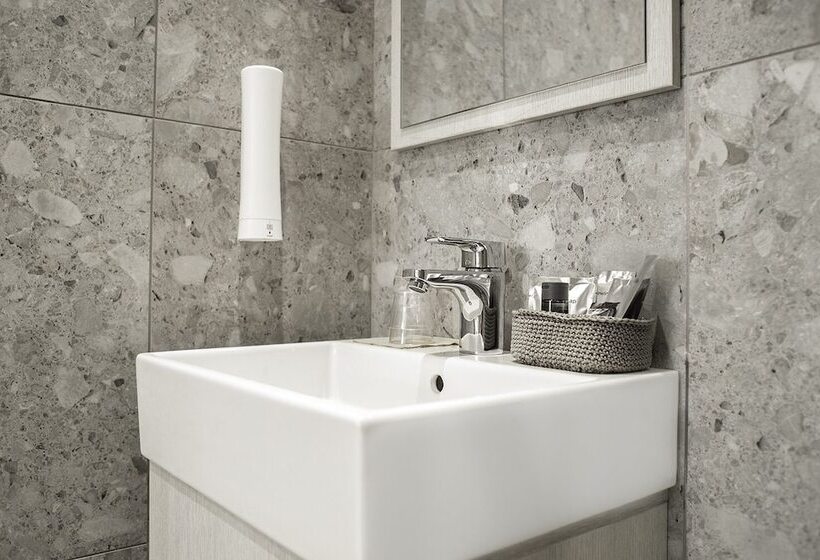 اتاق استاندارد, Roseum Boutique