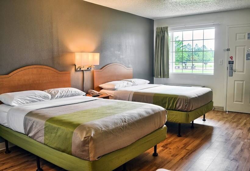 غرفه قياسيه سريرين مزدوجين, Studio 6pascagoula, Ms