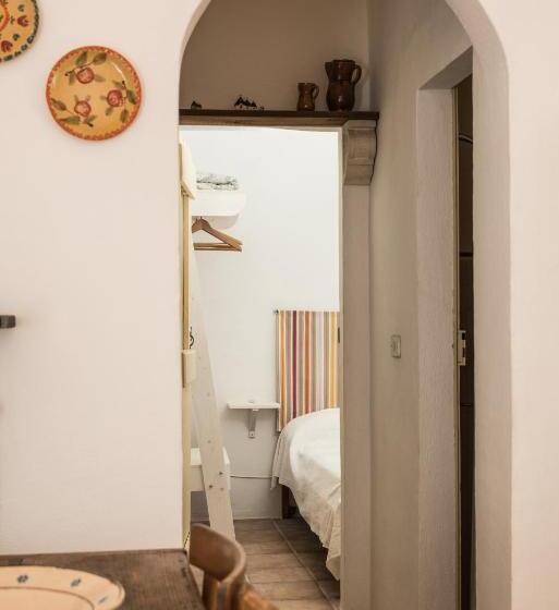 דירת שני חדרים, B&b Cinque Stalle