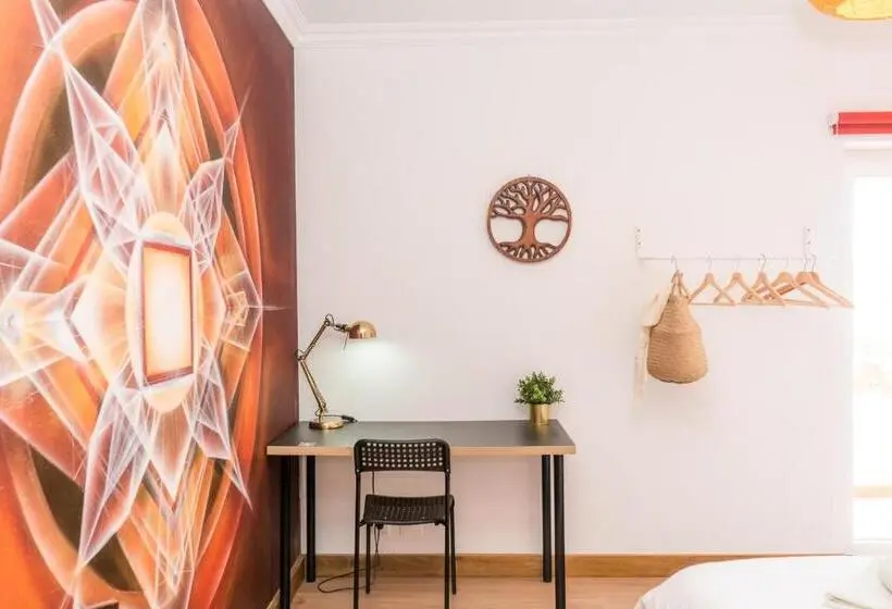 オーシャンビュースタンダードルームバルコニー付き, Surf Yoga Ericeira Guest House