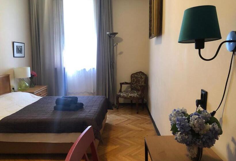 اتاق استاندارد, Samno Guest House