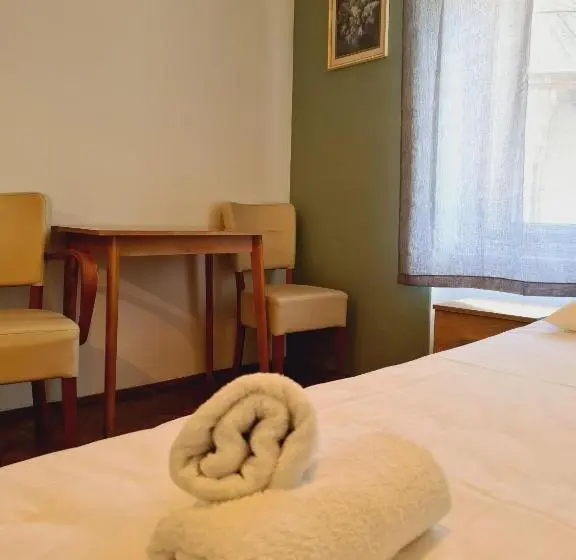 اتاق استاندارد با سرویس بهداشتی مشترک, Vila Gorenka