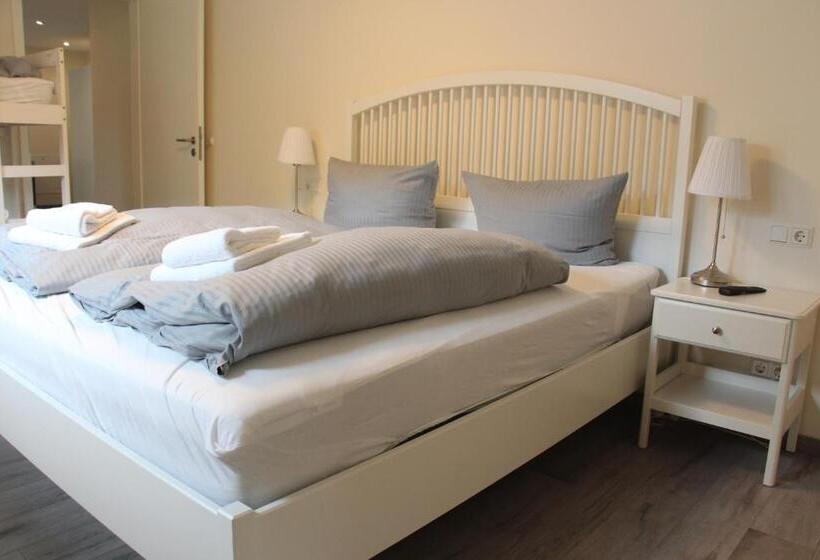 Апартаменты Superior 1 Спальня, Regiohotel Aparthotel Wernigerode