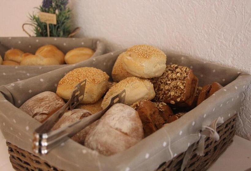 베이직 3인 룸, Regiohotel Aparthotel Wernigerode