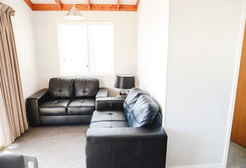 בקתה, Riverglade Caravan Park