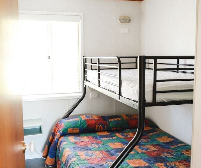 בקתה, Riverglade Caravan Park