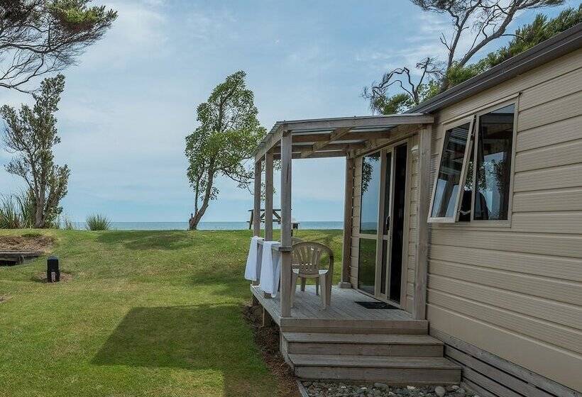 Студио Базик, Pohara Beach Top 10 Holiday Park