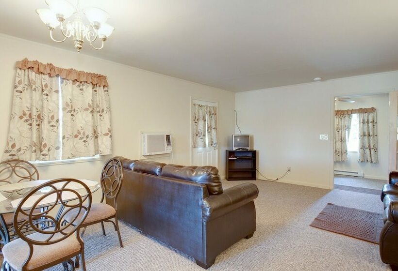 קוטג' דלוקס, Natchez Trace Rv Campground