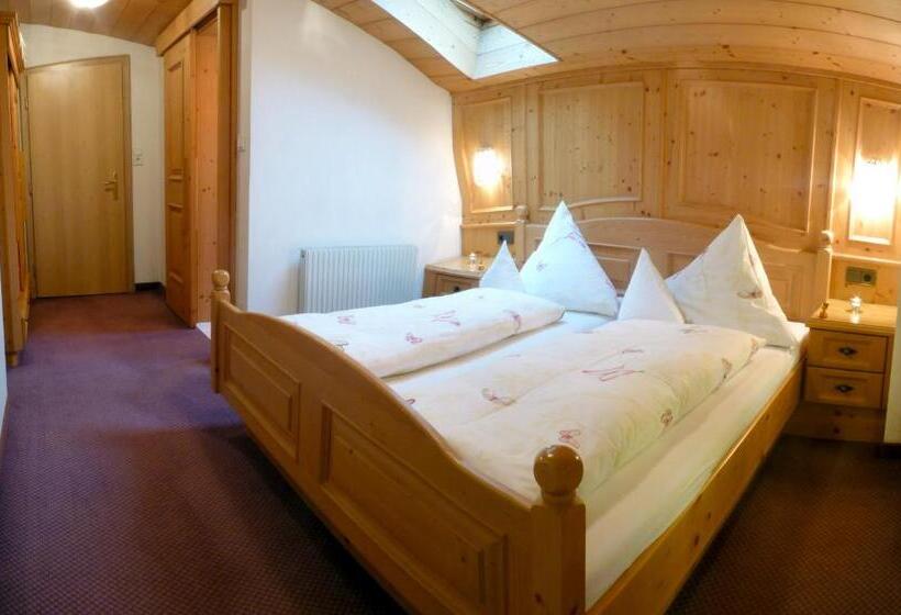 小型套房带阳台, Alpenhof Wohlfühlpension