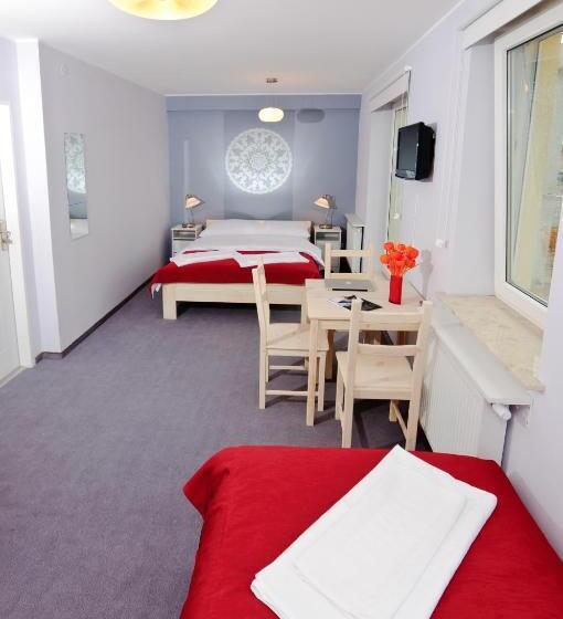 Номер Стандарт Трехместный, Cilantro Bed & Breakfast