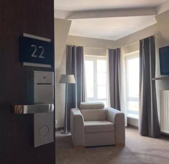 デラックスルーム, Comm Hotel Poznań Airport