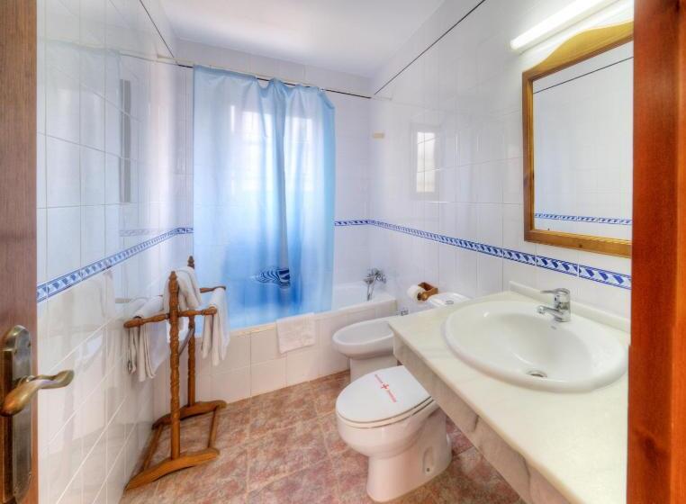 Номер Стандарт, Hostal Alhambra