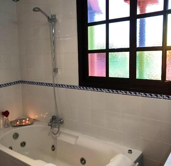 Номер Дюплекс, Hostal Alhambra