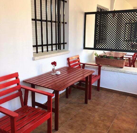 Номер Стандарт, Hostal Alhambra