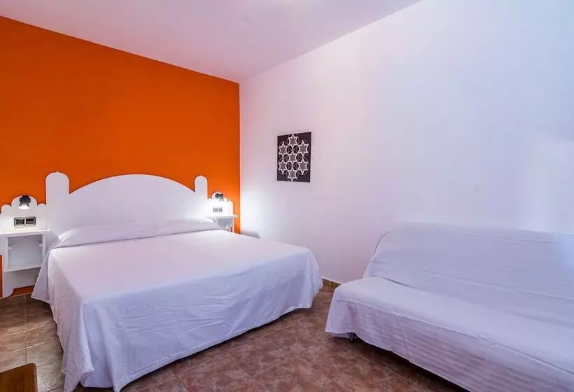 اتاق استاندارد, Hostal Alhambra